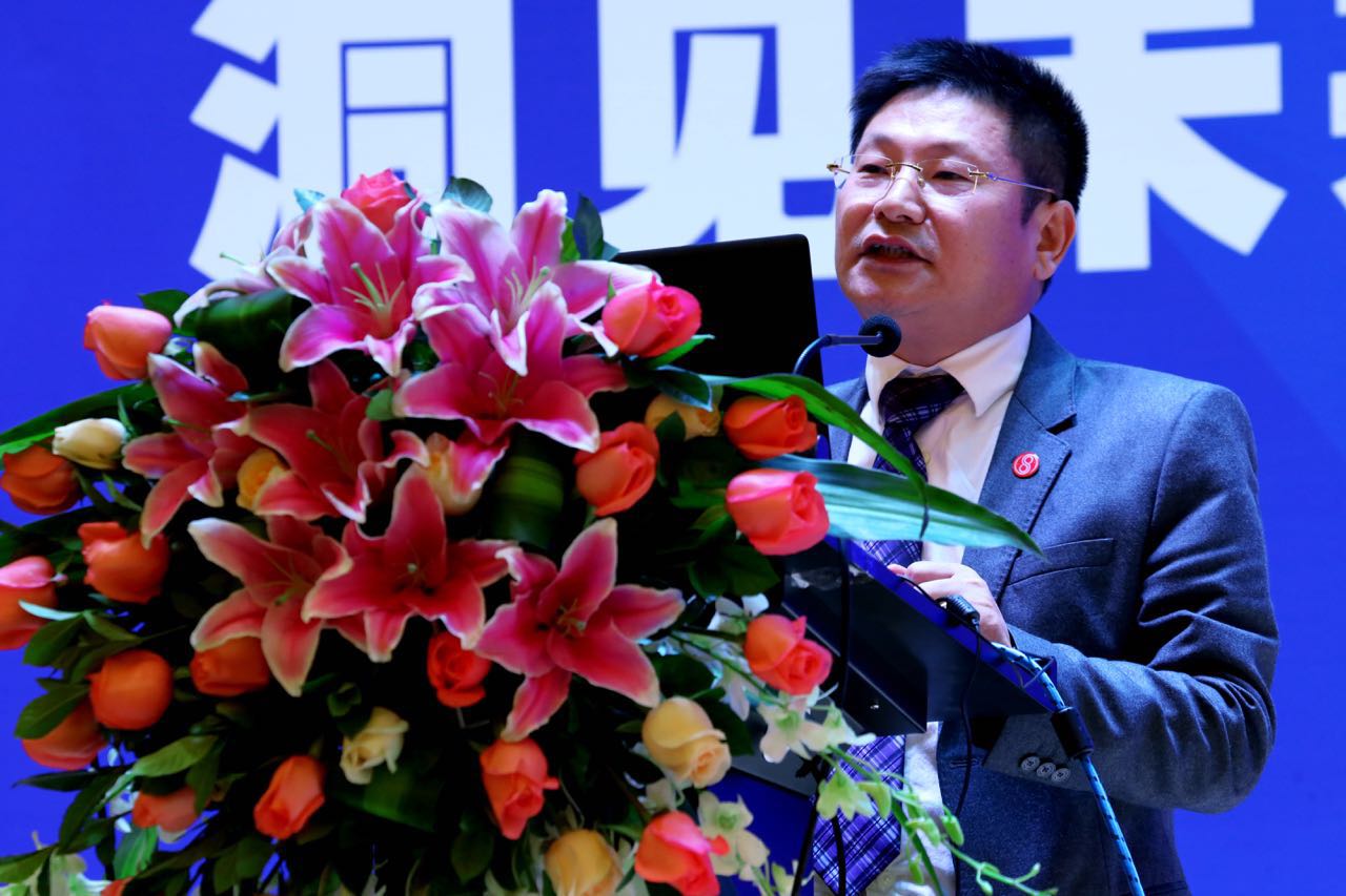 陶瓷信息報(bào)社社長歐陽天生.jpg